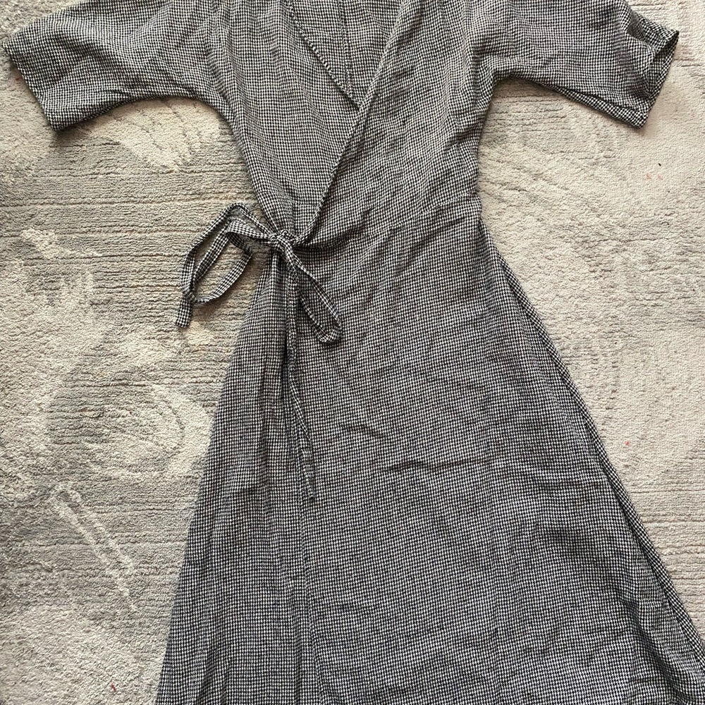 Esby Black and White Houndstooth Wool Wrap Dress